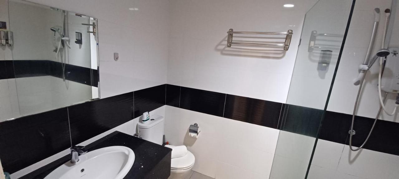 Ls Mansion One Apartment George Town Ngoại thất bức ảnh